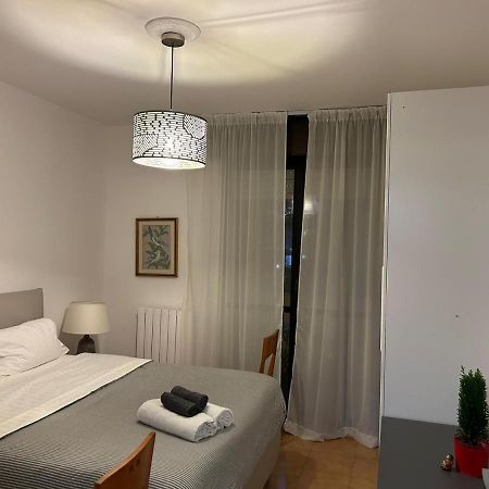 Casa Vacanze 1702, Con La Camera Matrimoniale Con Il Bagno Privato E Un Soggiorno Comune Milano Esterno foto